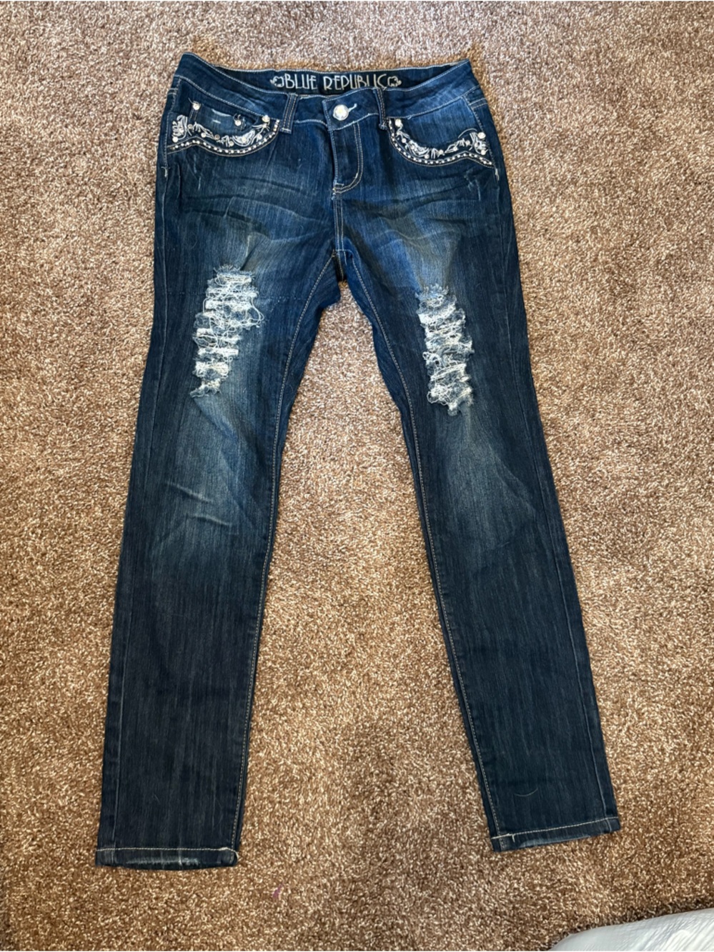 Women's Dark Blue Skinny Jeans with Distressed Knee Detail